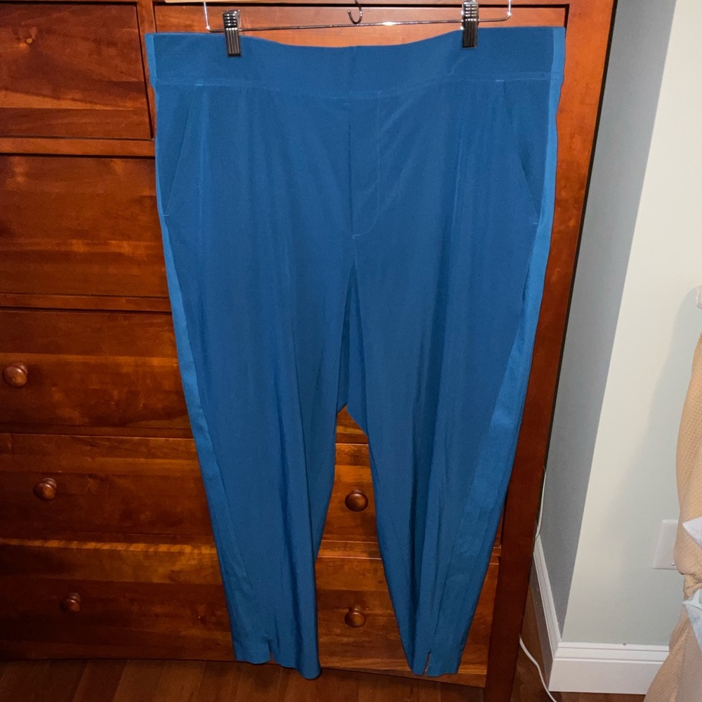 Athleta Brooklyn Pants, Blue/Teal Size 18